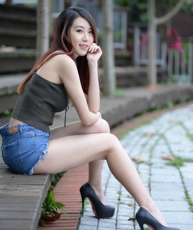 那一夜的甜梦诱惑unmodified